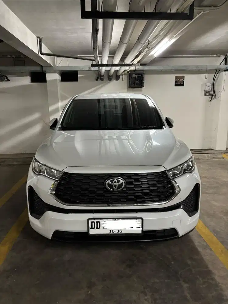 INNOVA ZENIX 2.0 V CVT BENSIN