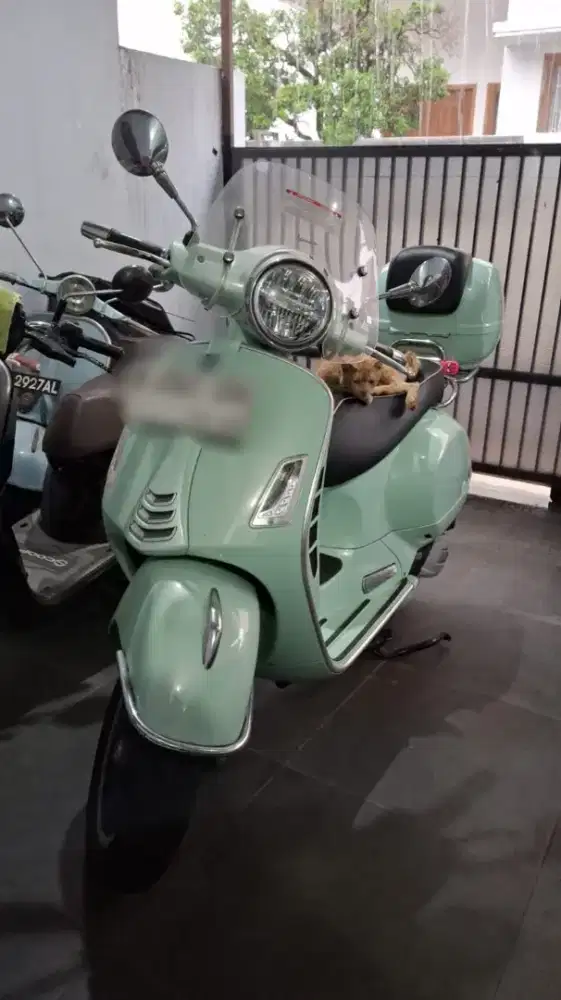 Dijual: Vespa GTS 150 Super