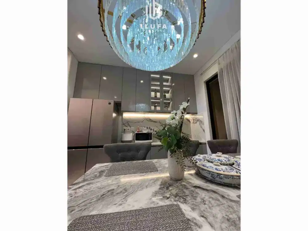 dijual cepat townhouse premium JGC Cakung 3lt