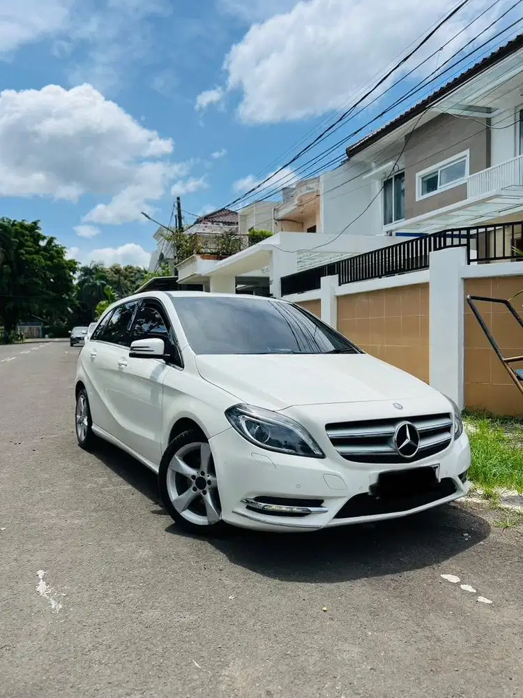 CASH MERCEDES B200 SPORT AMG ANTIK ORIGINAL TGN PERTAMA JOSS TIPE NEW