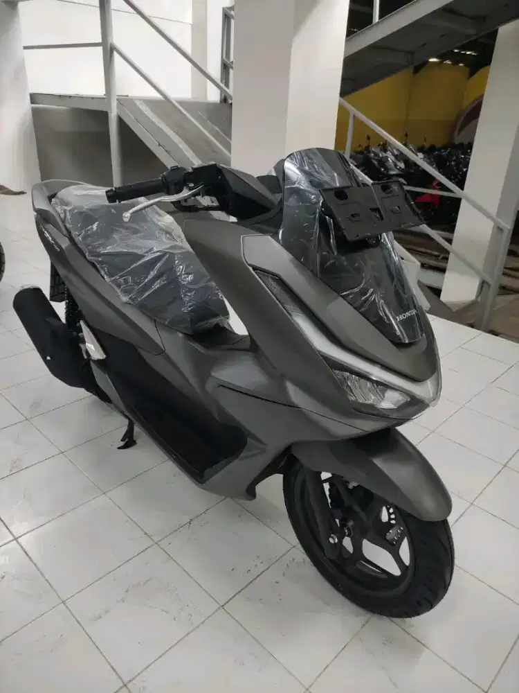 HONDA PCX 160 CBS SILVER