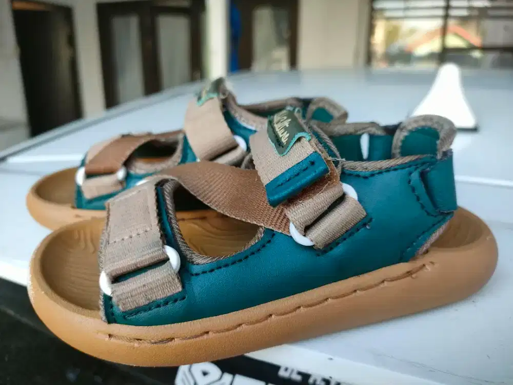 Pre Loved Sendal Anak