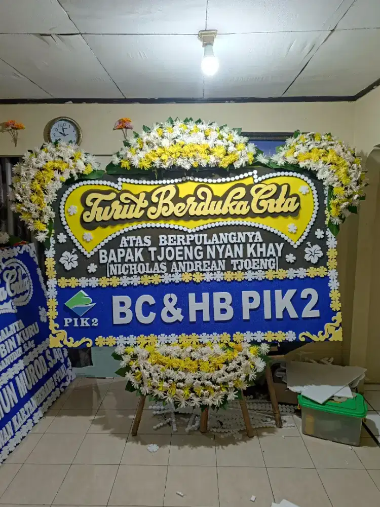 karangan bunga papan