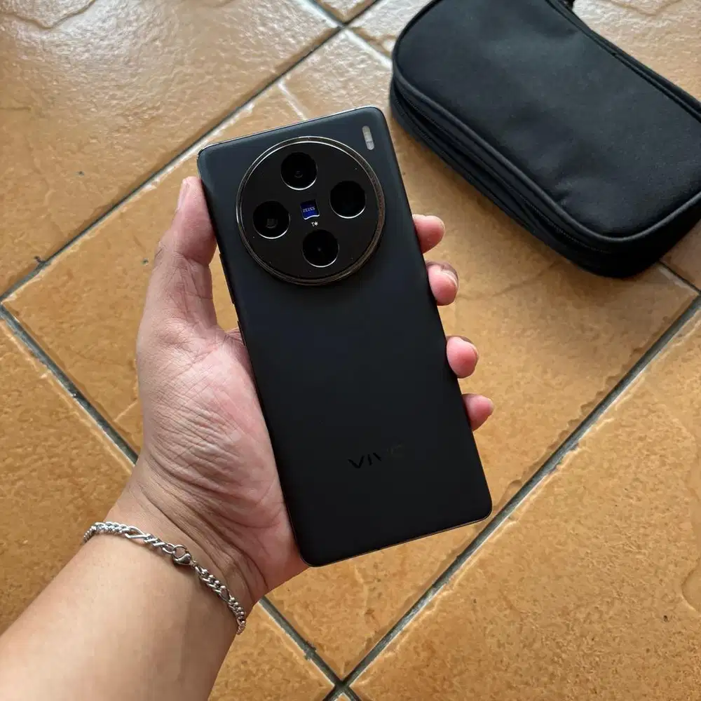 Vivo X100 12/256GB Asteroid Black ex Resmi