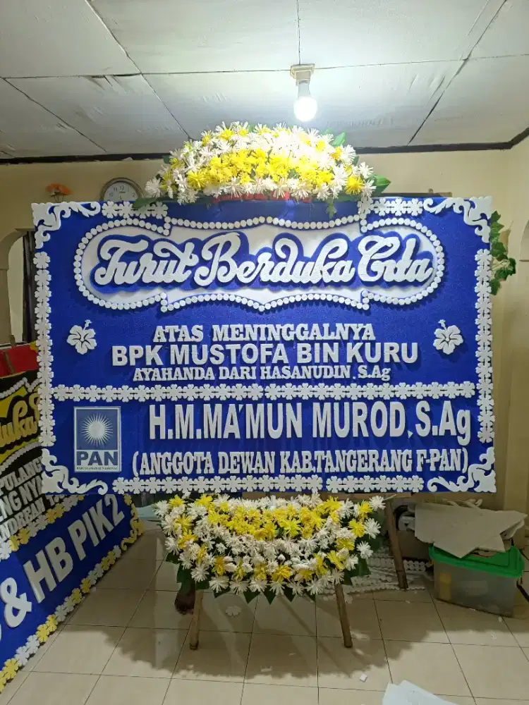 karangan bunga papan