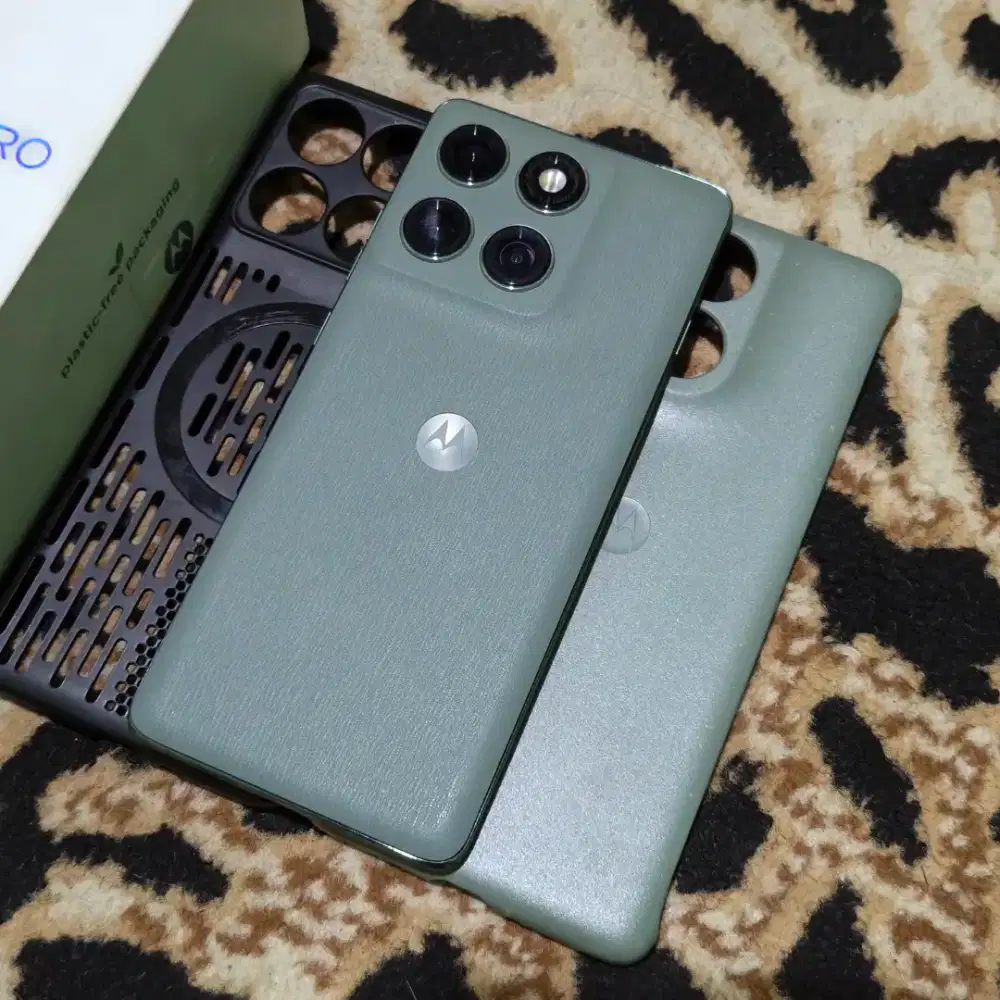 Motorola Edge 60 Pro 12/256GB 5G Fullshet