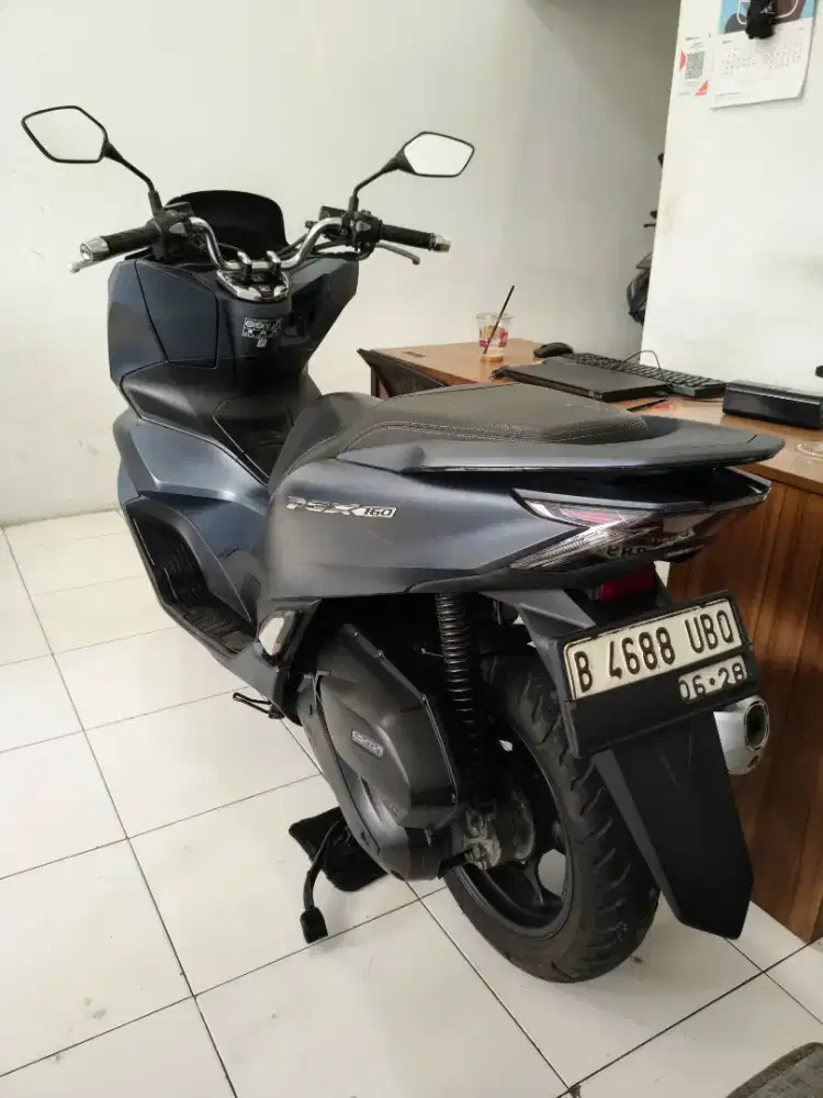 Honda PCX 160 cbs thn 2023 B Dki