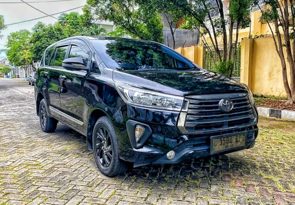Toyota Innova Reborn G 2.4 Diesel Matic th 2024