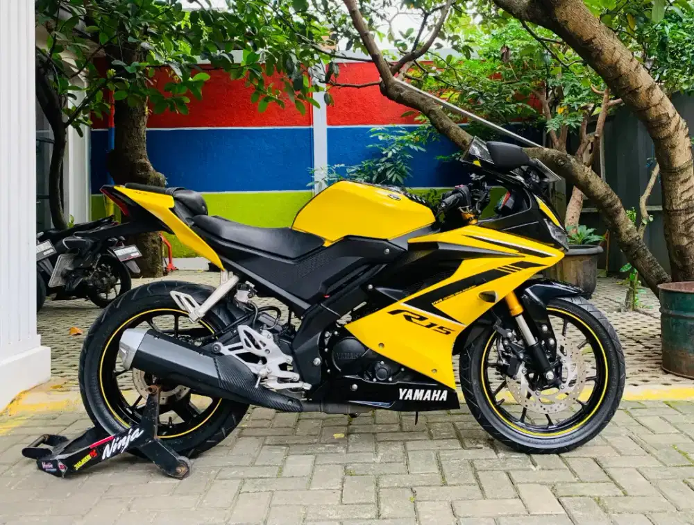 Yamaha R15 v3 2019