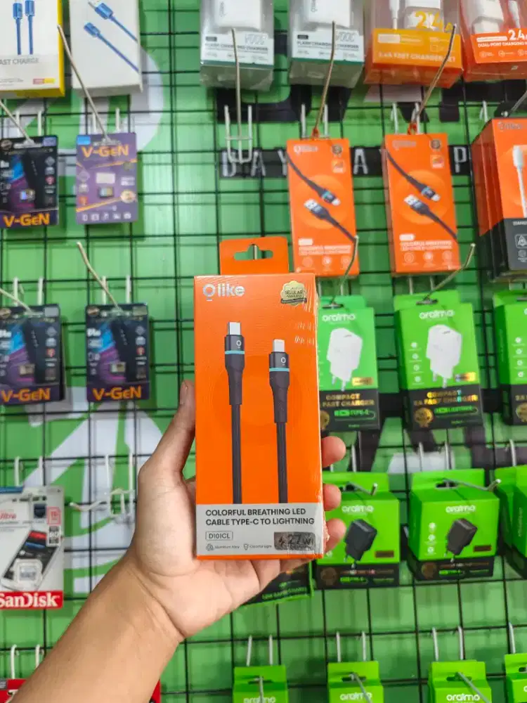 KABEL DATA TYPE C TO LIGHTNING OLIKE D101CL