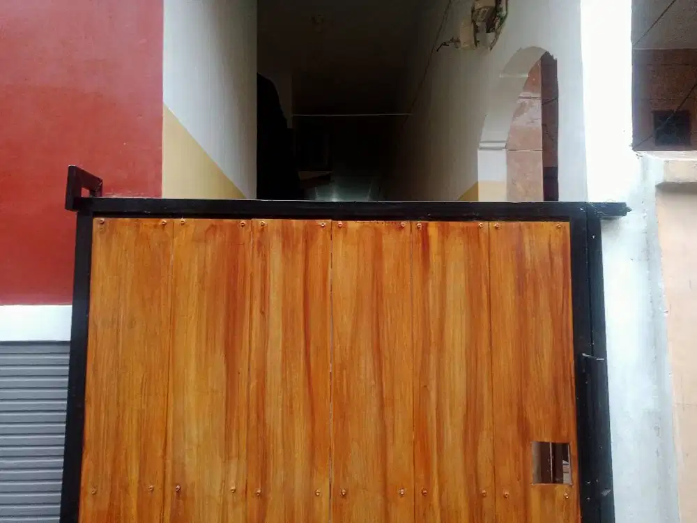 Disewakan Rumah Murah & Strategis Dekat Stasiun Klender Jakarta Timur