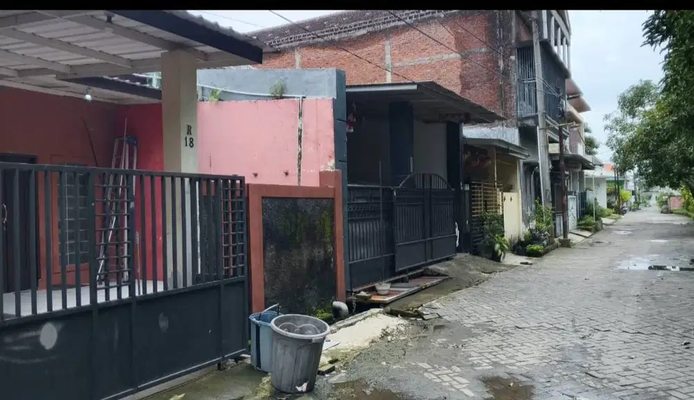 Rumah disewakan Perumahan Griya Kartika blok R18 Sedati Sidoarjo