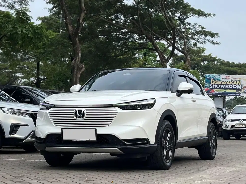 [ TERAWAT ] HONDA HRV E 1.5 CVT AT MATIC 2023 PUTIH