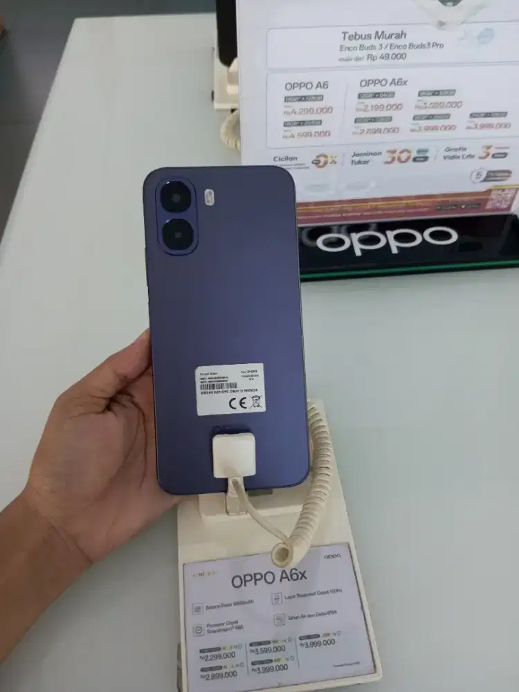 Oppo a6x mulai dari harga 2jtan