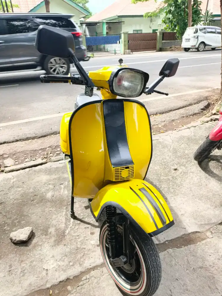 Vespa px 1982 lengkap