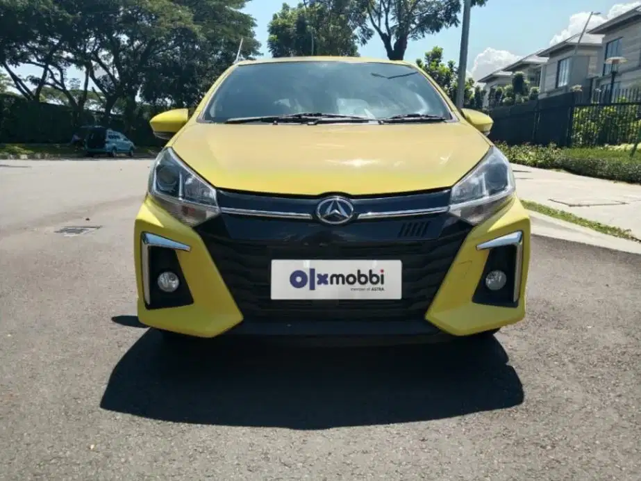 DP MURAH Daihatsu Ayla 1.2 R Deluxe Bensin-MT 2021 Kuning C5MQE
