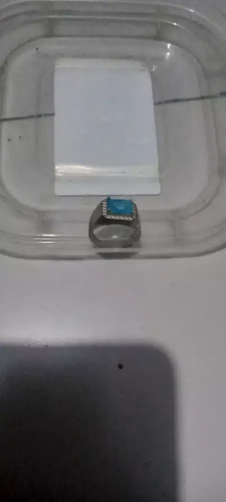 Dijual Batu permata zircon biru