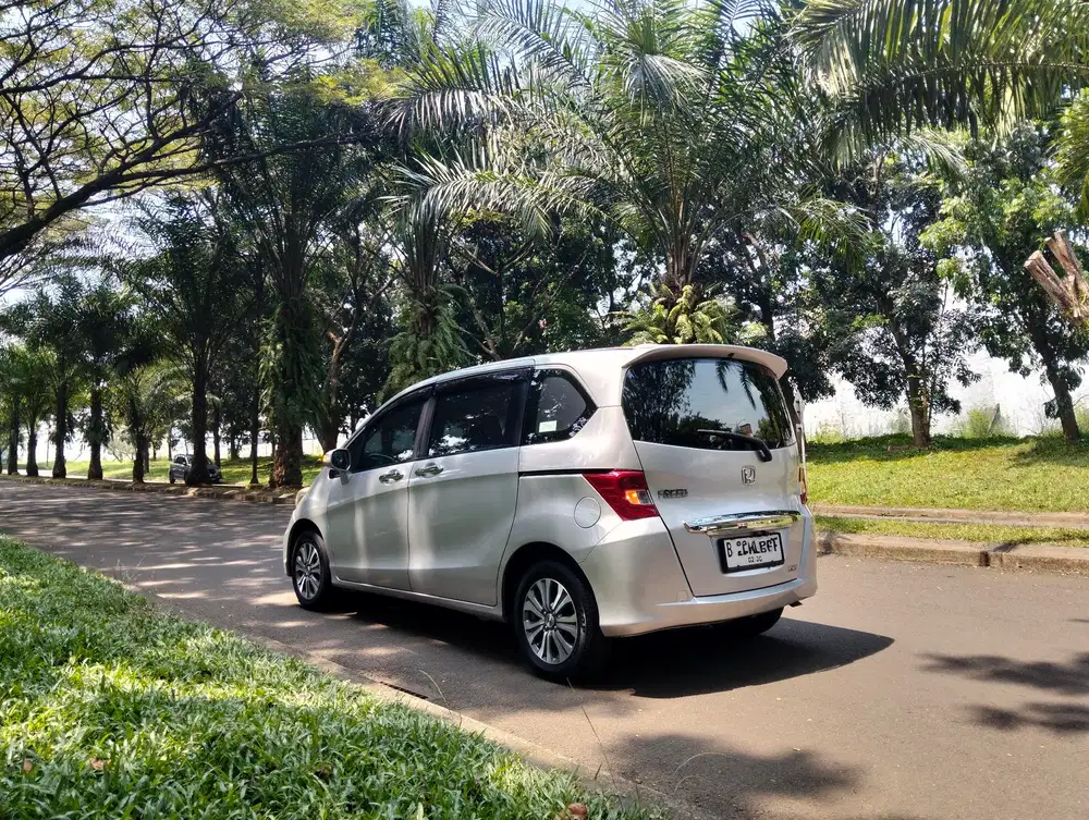 Freed PSD 2013 - service record HONDA RESMI