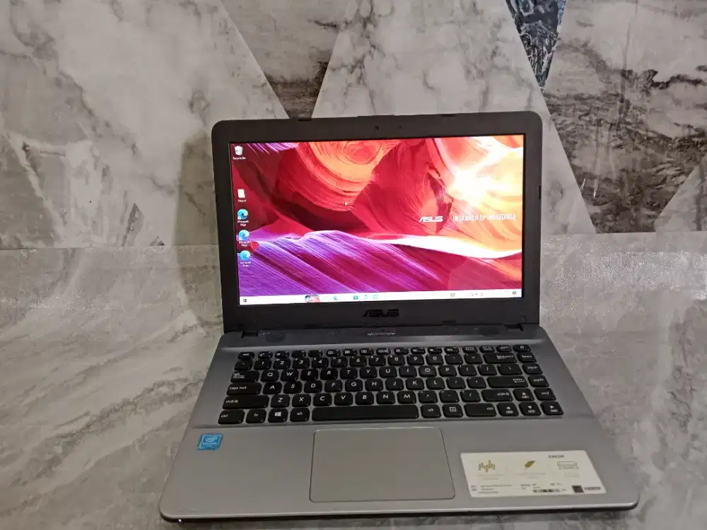 Dijual cepat LAPTOP ASUS X441M LIKE NEW