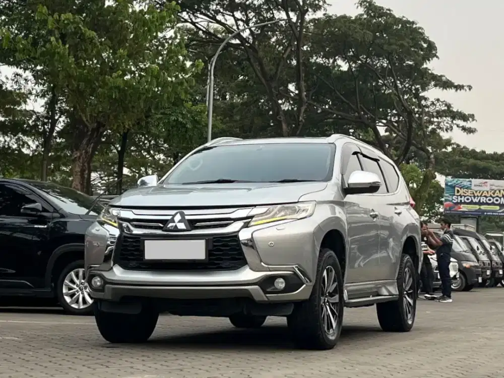 OBRAL TERMURAH ‼️ MITSUBISHI PAJERO DAKAR AT 2018 SILVER