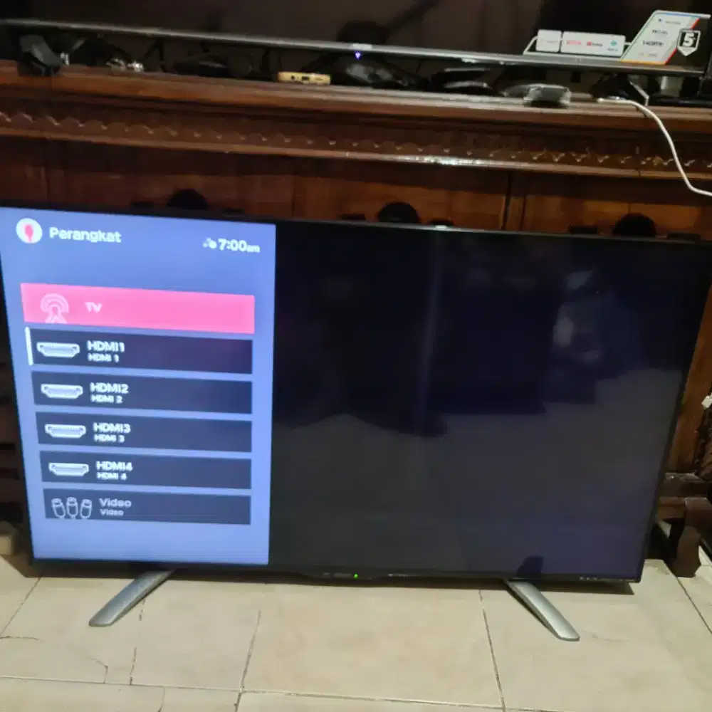 Tv led sharp bekas 50inc