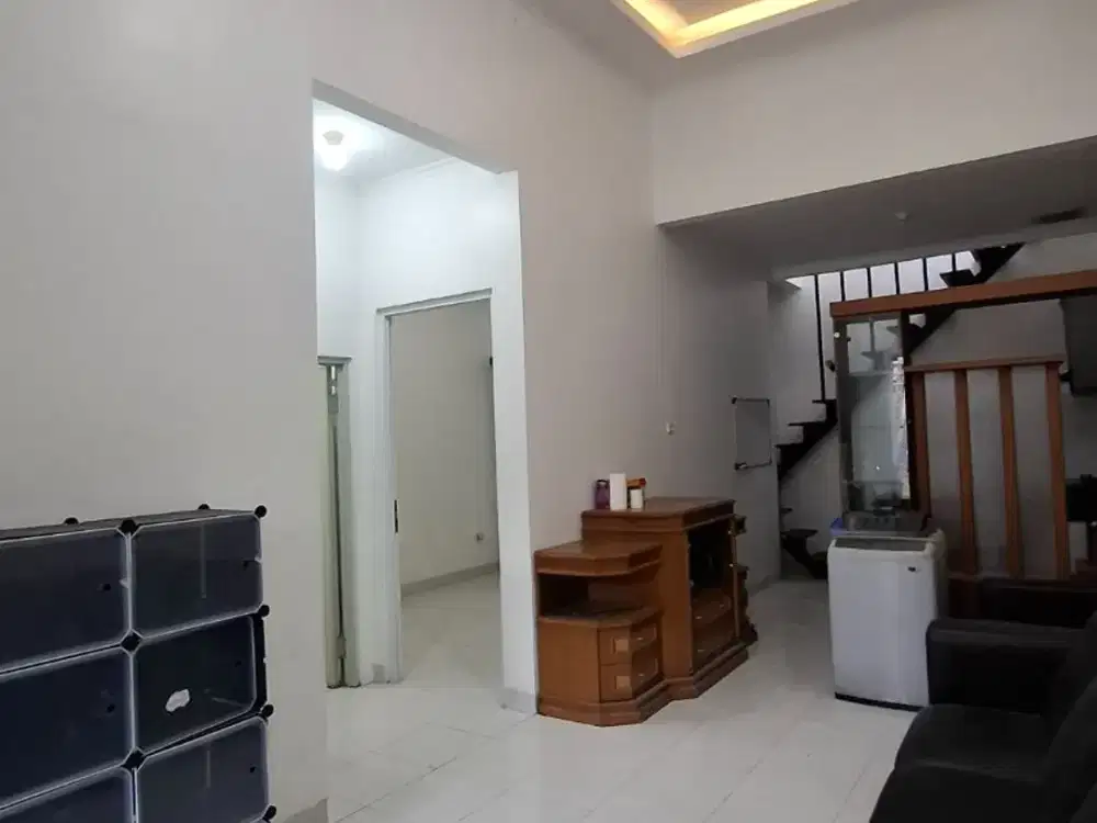 RUMAH BAGUS MURAH SEMI FURNISHED PERUMAHAN KOTA WISATA CIBUBUR JAKARTA TIMUR