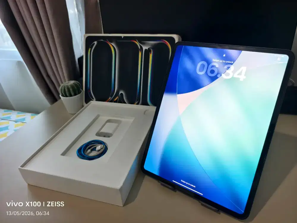 Ipad Pro M4 13 Inch 512gb Like New 99% Fullset Garansi Panjang