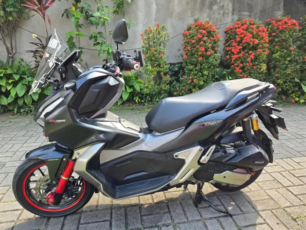 Honda Adv 150 CBS MULUS asesoris banyak