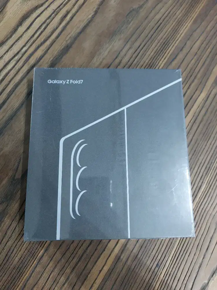 Samsung Galaxy Z fold7 256GB garansi Resmi 1 tahun