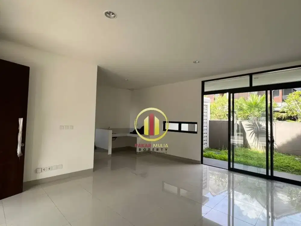Rumah Minimalis Siap Huni di Podomoro Park Buahbatu - Taman Belakang - HARGA TURUN DRASTIS!