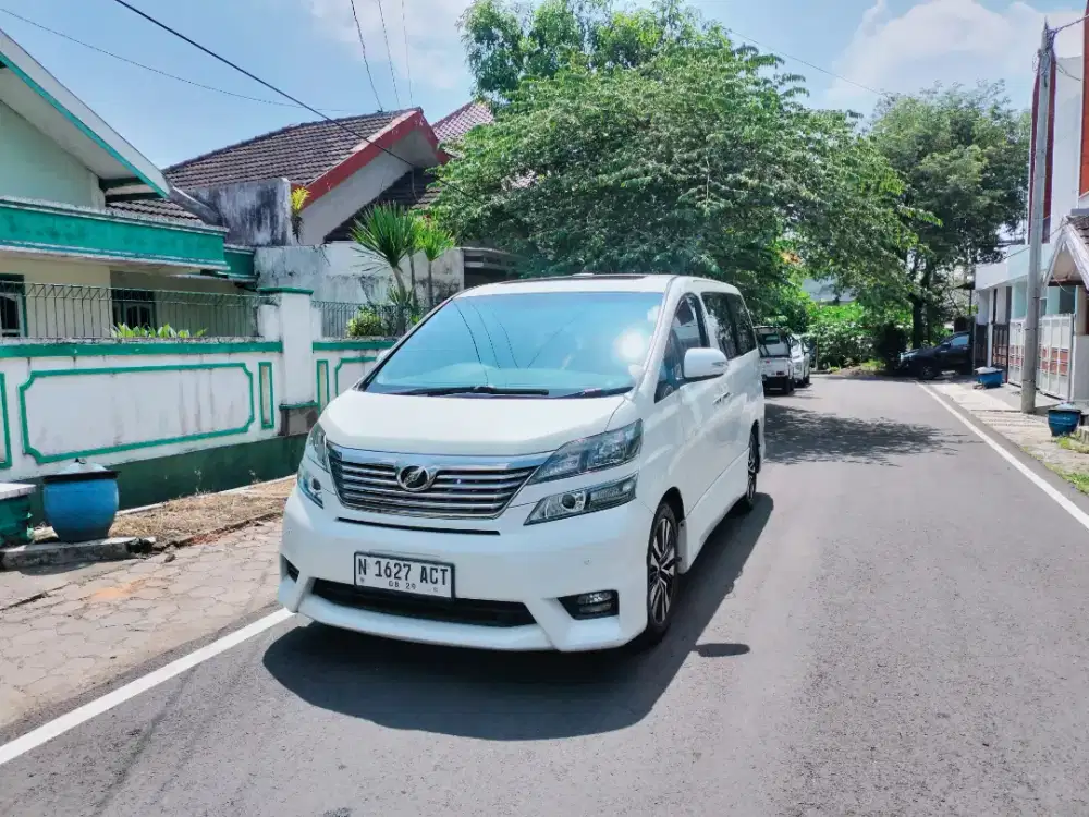 Toyota Vellfire 2011 istimewa