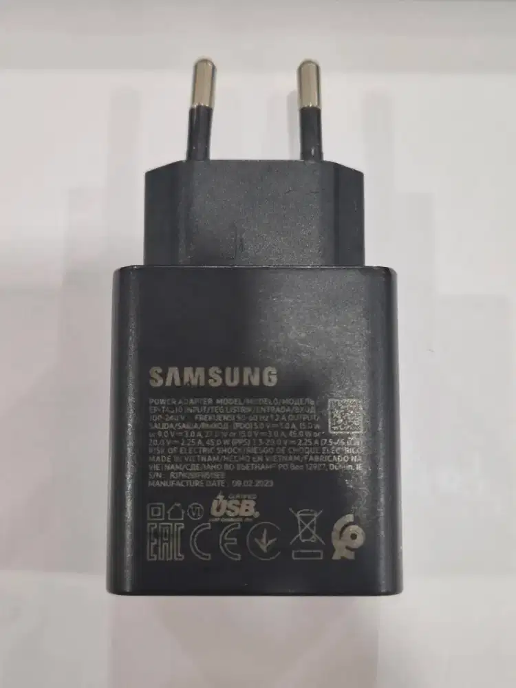 Charger Samsung 45W Super Fast Charging