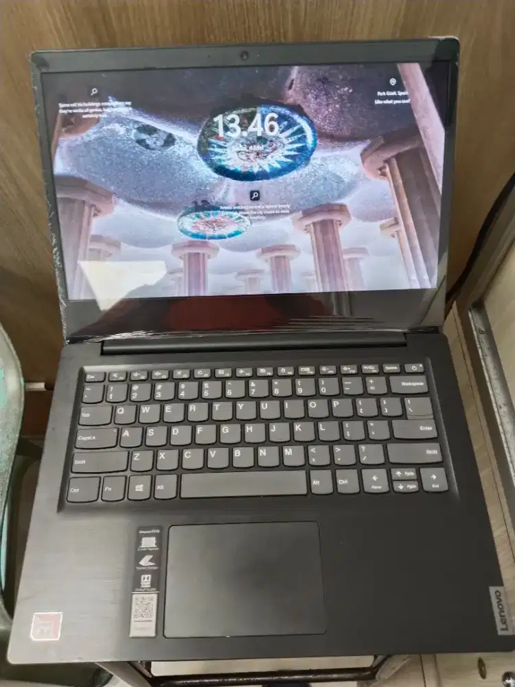 Dijual laptop Lenovo S145 bazel Slim ram 8GB DDR4 SSD 256GB Win 11