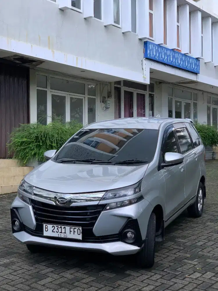 Xenia R sporty manual 2020