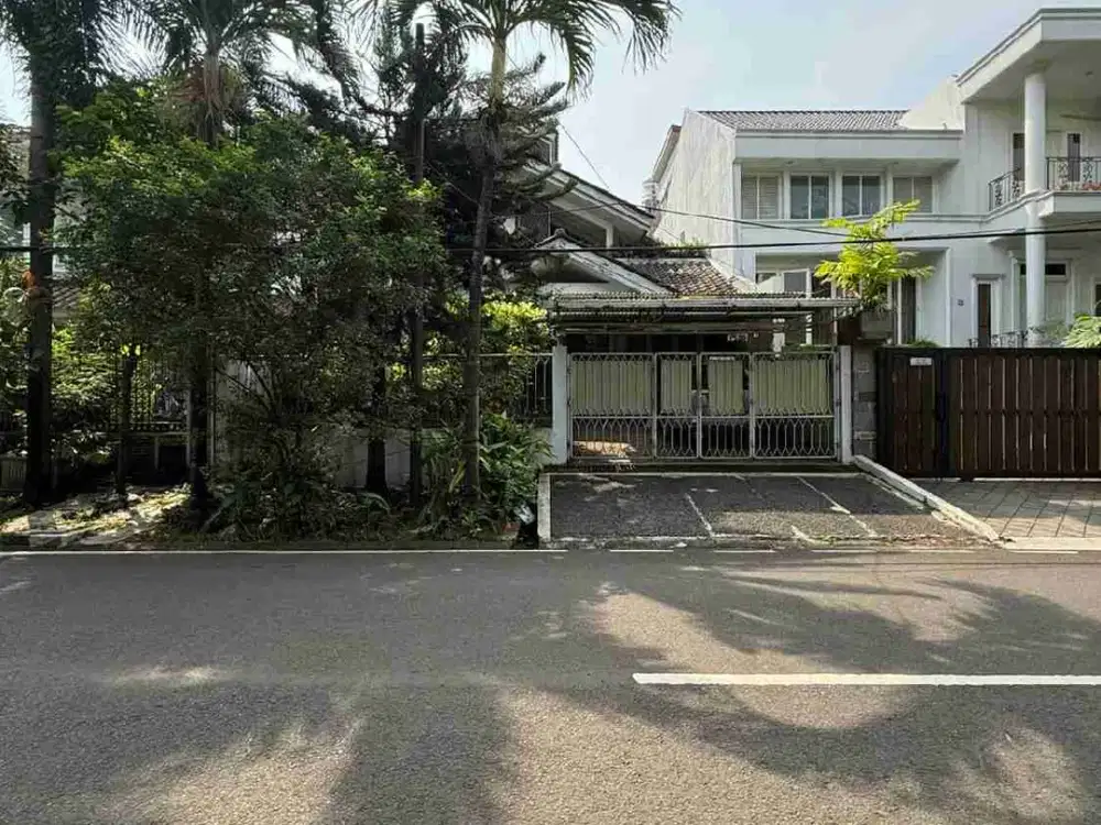 RUMAH LAMA PRIME AREA DI PONDOK INDAH