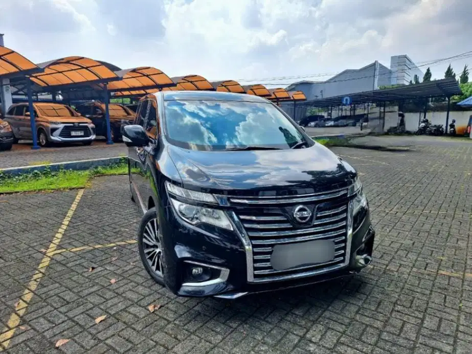 [OLXmobbi] HOT SALE - NISSAN ELGRAND 2.5 HIGHWAY STAR MATIC 2014