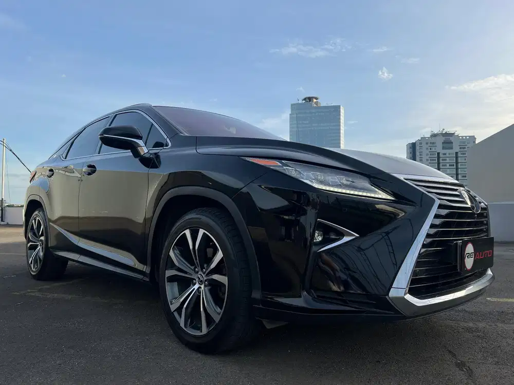 Lexus RX300 Luxury 2.0 AT 2018