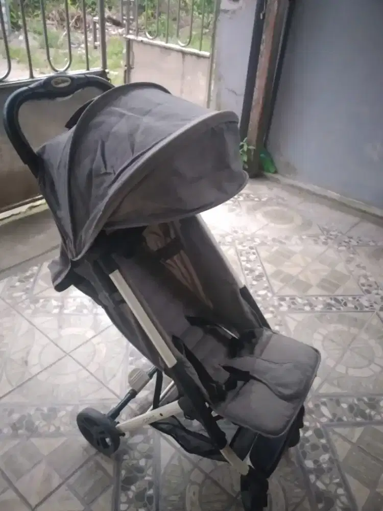 Di jual stroller baby