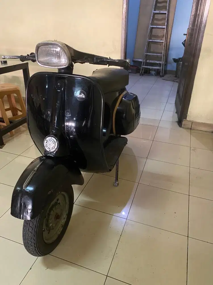 Vespa super 1975