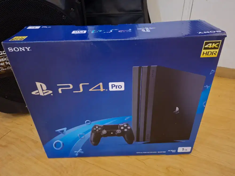 Yang mau jual ps4 slim / ps 4 pro fat playstation 4 saya ingin beli ps