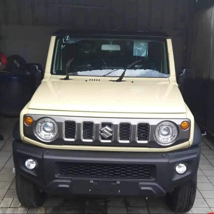 [Mobil Baru] SUZUKI JIMNY