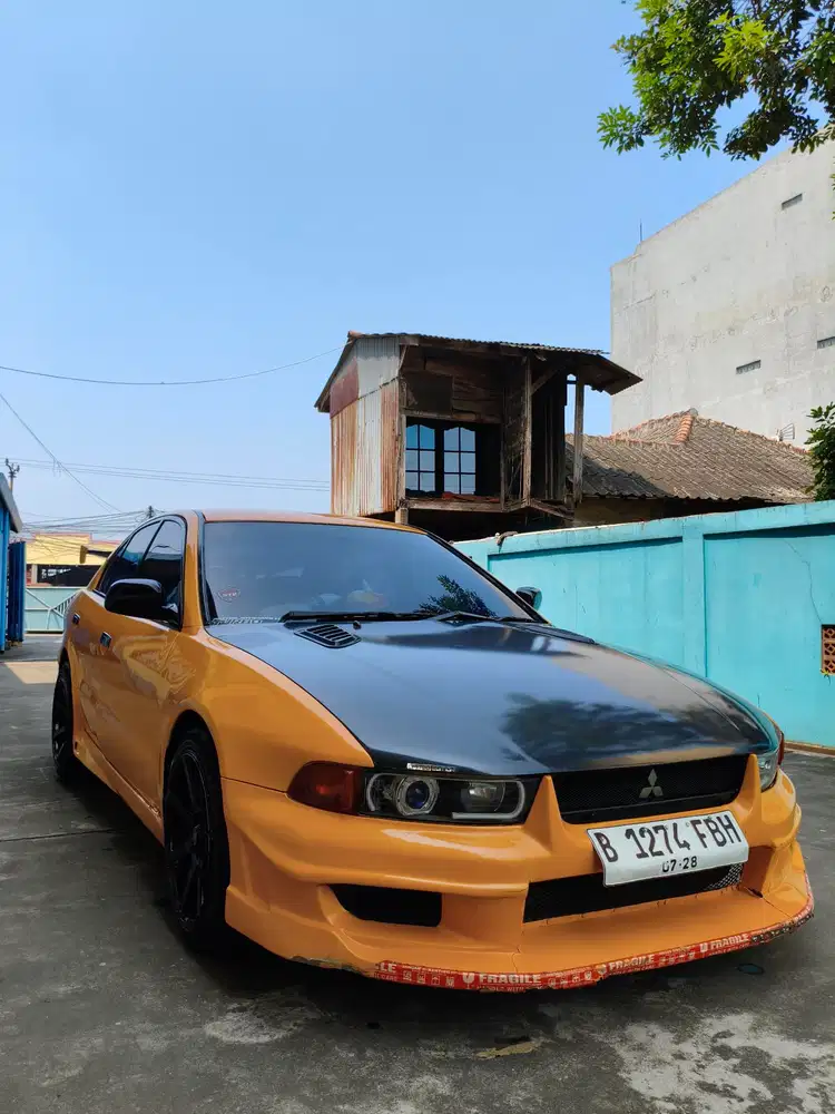 Mitsubishi Galant 1999 Bensin