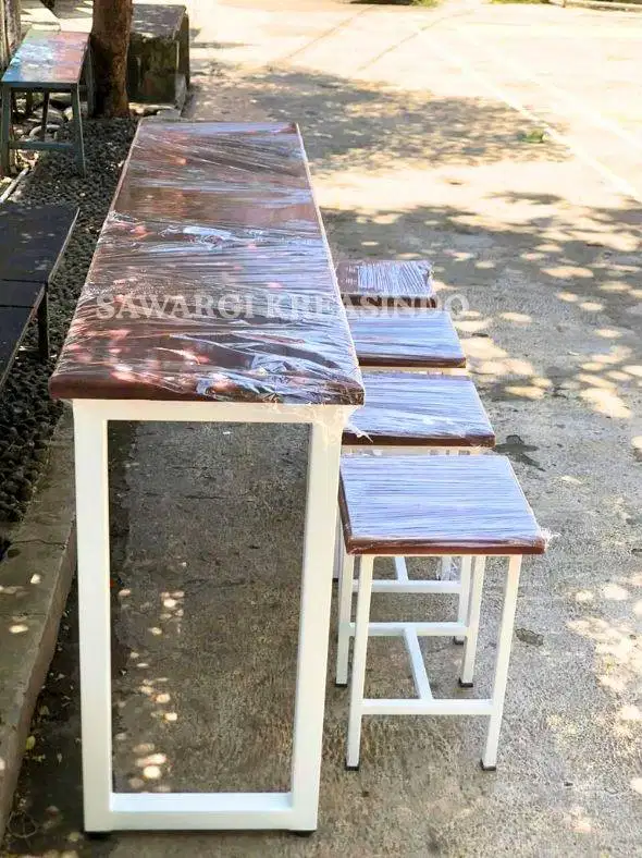 Menjual Meja Dan Kursi cafee, Meja Makan Industri, Kursi Taman