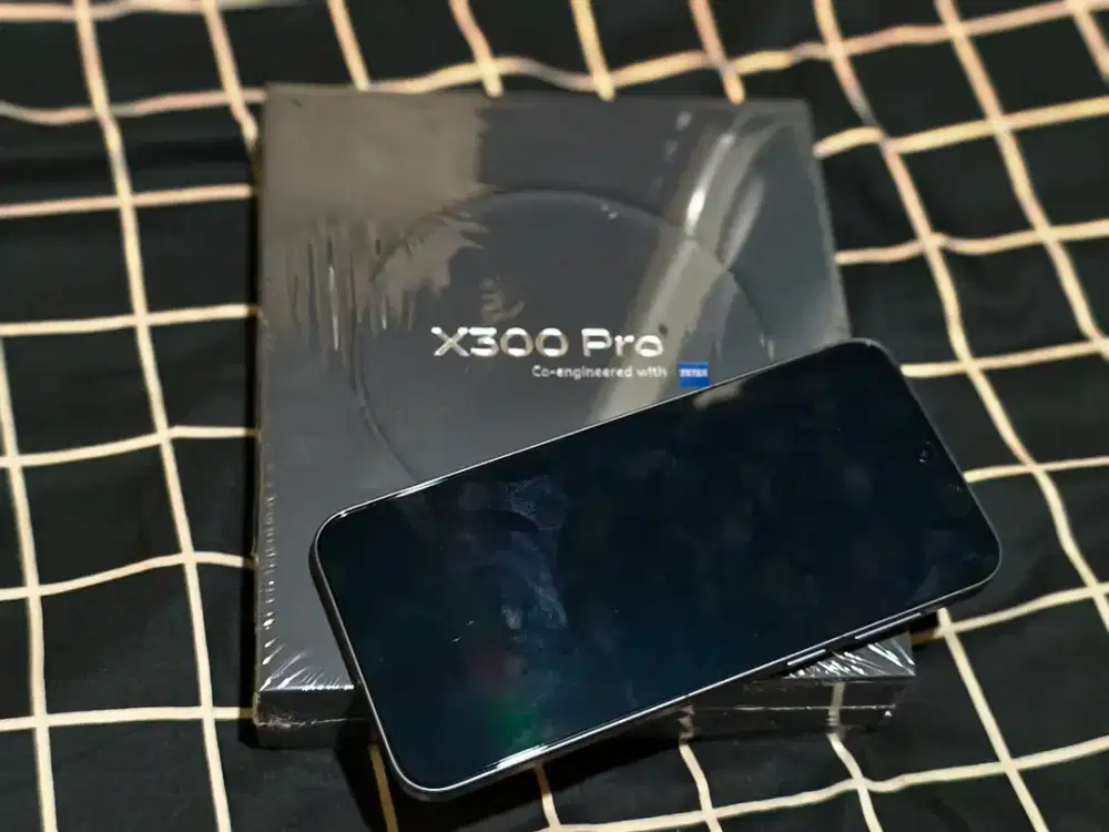 VIVO X300 Pro 16/512 Black