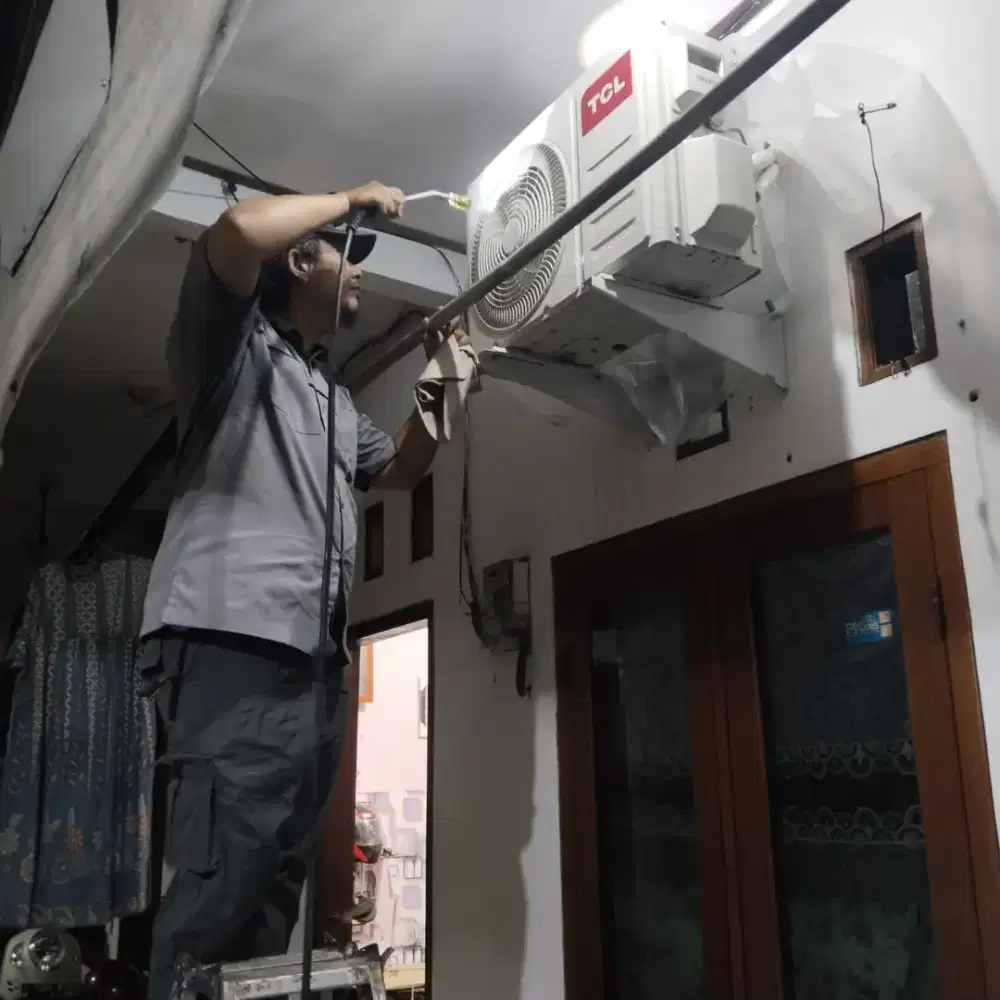 Service AC dan Cuci AC