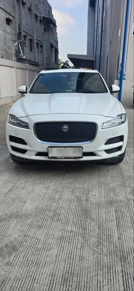 DIJUAL CEPAT MOBIL JAGUAR, KONDISI BAGUS !!