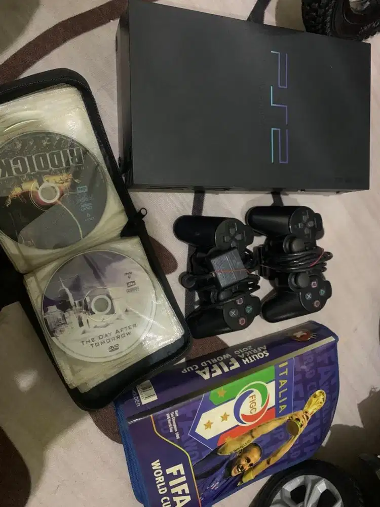 PS 2 LENGKAP + KASET