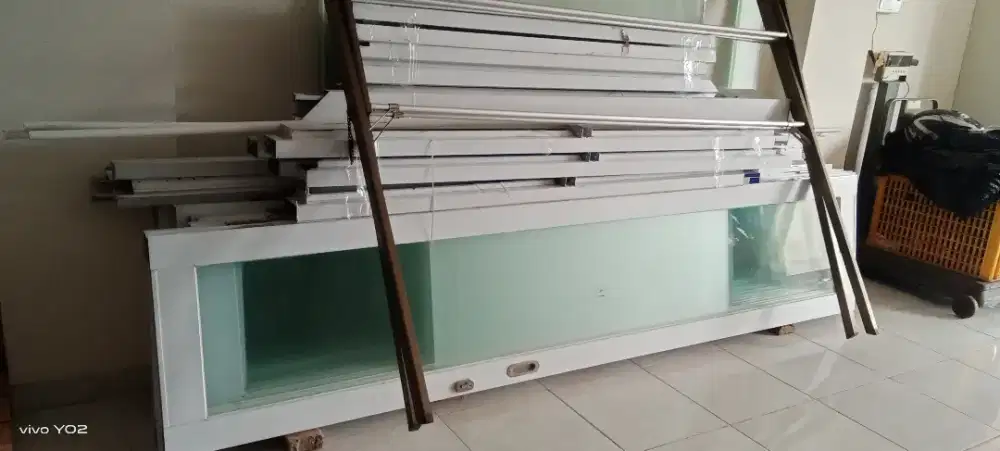 Dijual pintu lipat 11 daun