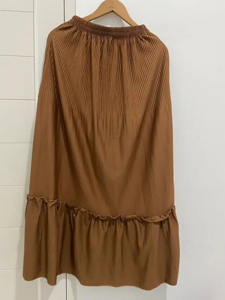 Baju Baju Ada Yang baru dan bekas