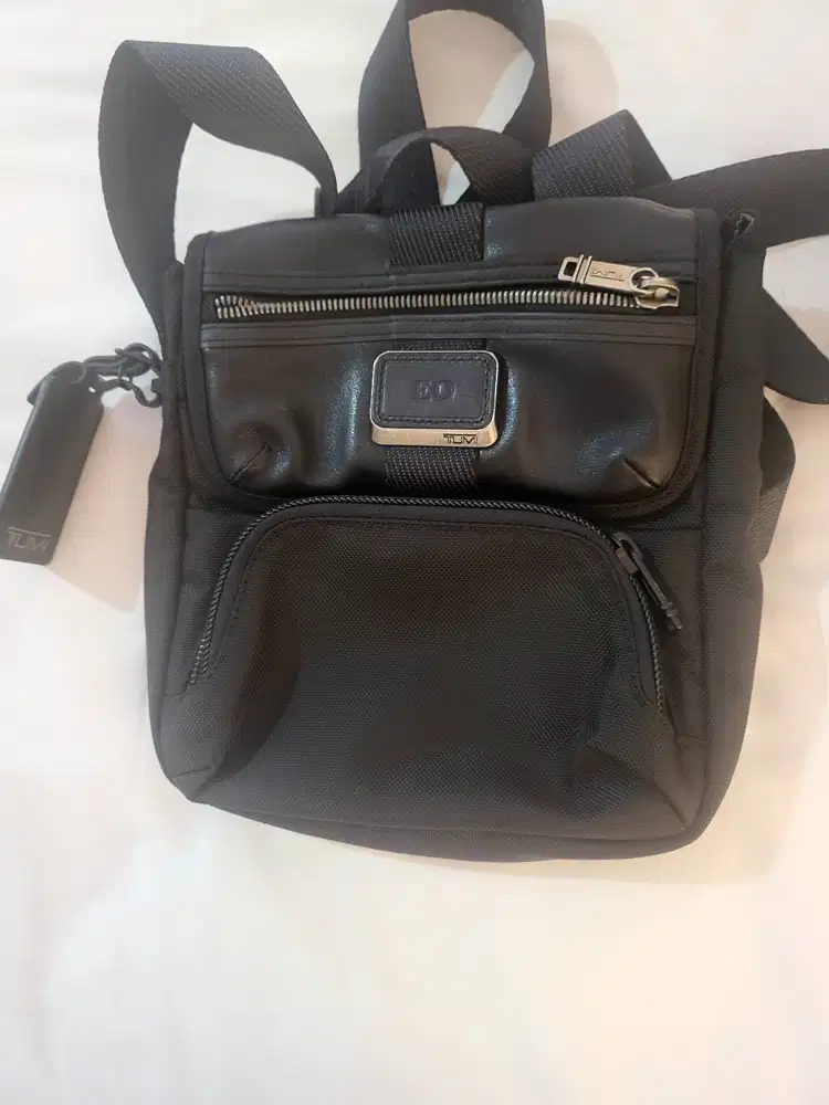 Tumi Kerby Sling Bag (Original 100%)